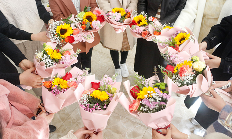 愛在三八節(jié)，情暖半邊天——濟(jì)南賽成為女員工送上節(jié)日祝福